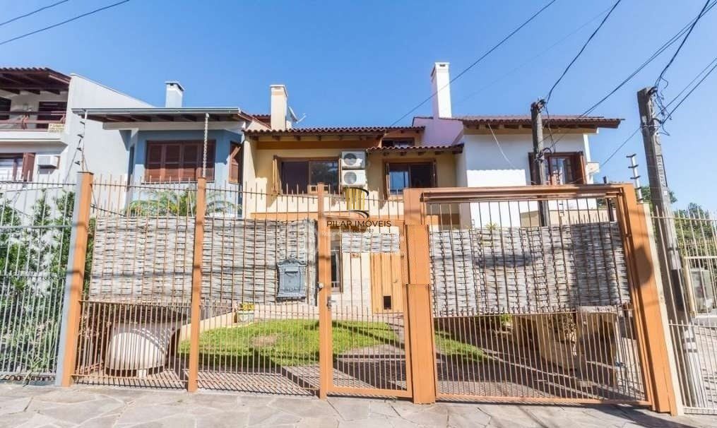 Casa 4 Dormitório(s) Bairro Espirito Santo