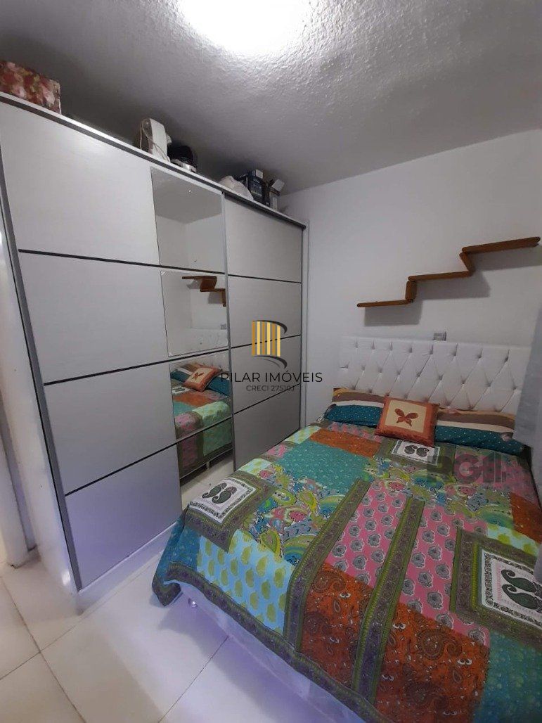 Apartamento 2 Dormitório(s) Bairro Mario Quintana