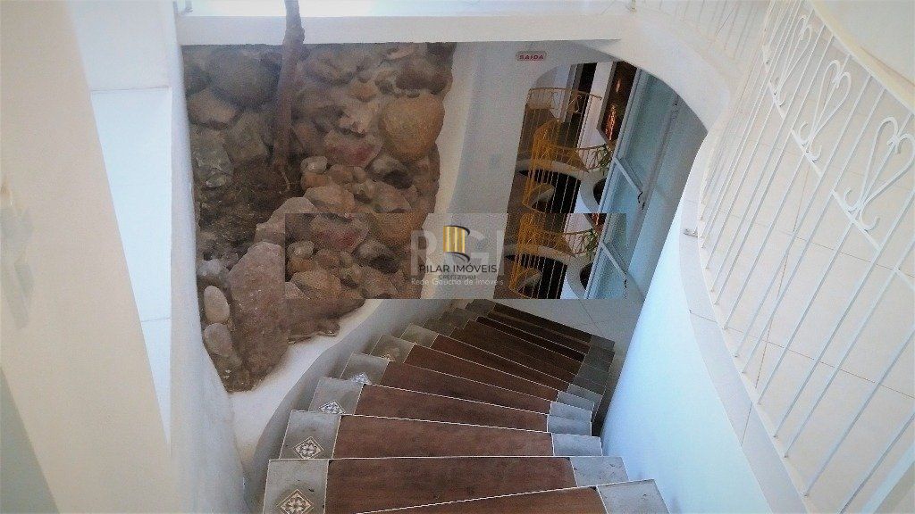 Casa para Venda - 307m², 3 dormitórios, sendo 3 suites, Ipanema
