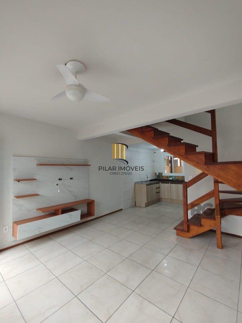 Casa de Condomínio 2 dormitórios no bairro Restinga