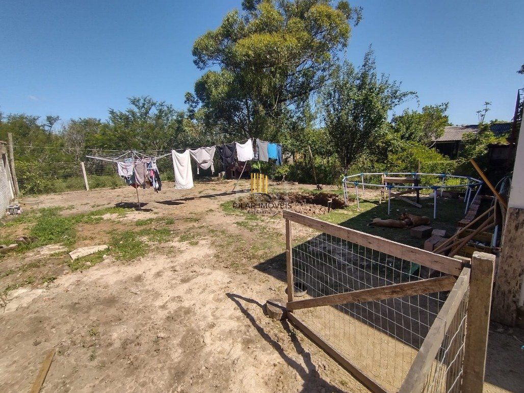 Casa 2 Dormitório(s) Bairro Lami