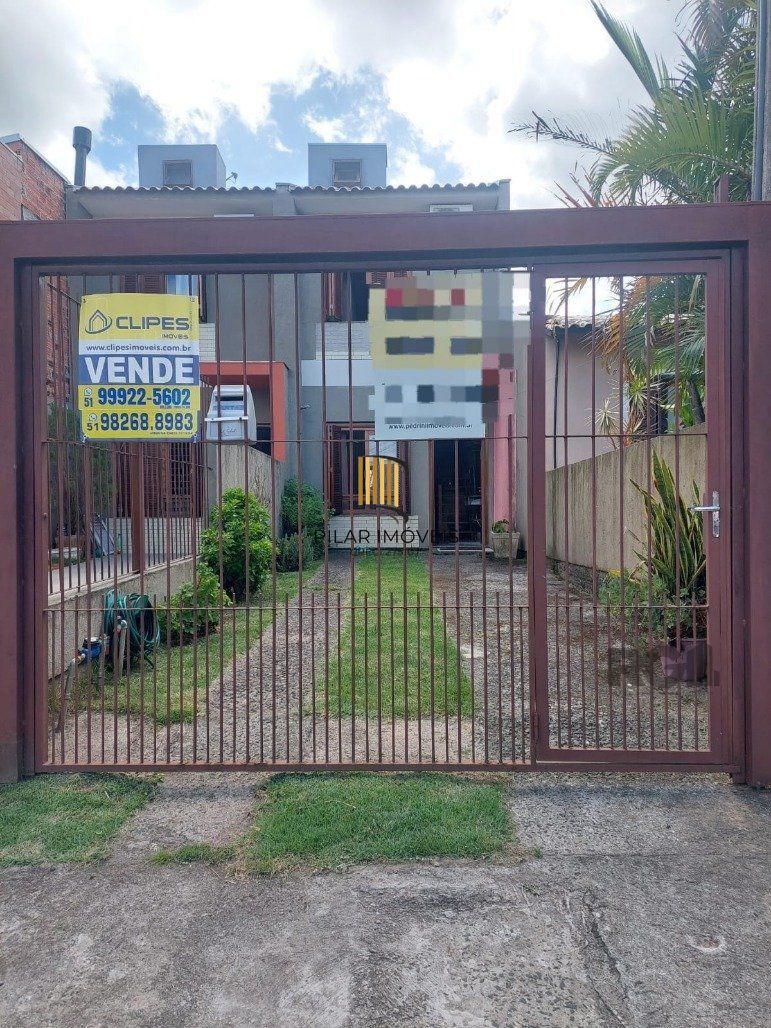 Casa 2 dormitórios no bairro Hípica