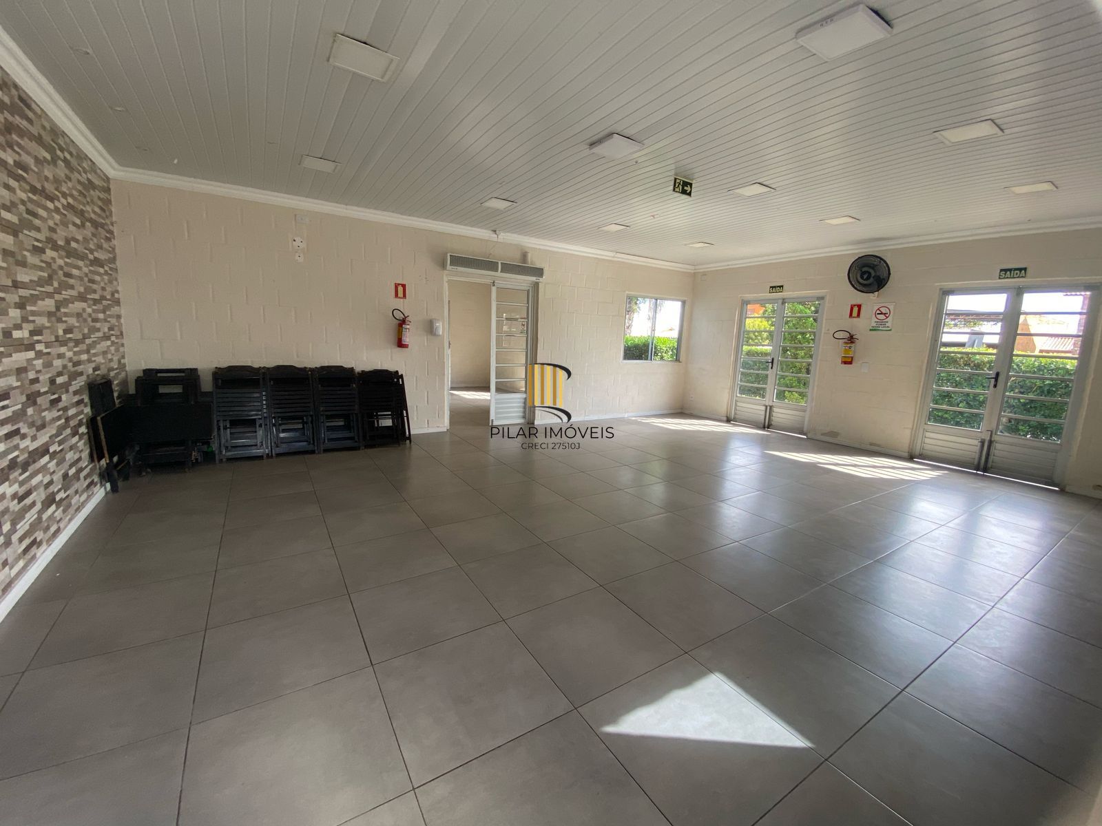 Apartamento 2 dormitórios no bairro Campo Novo
