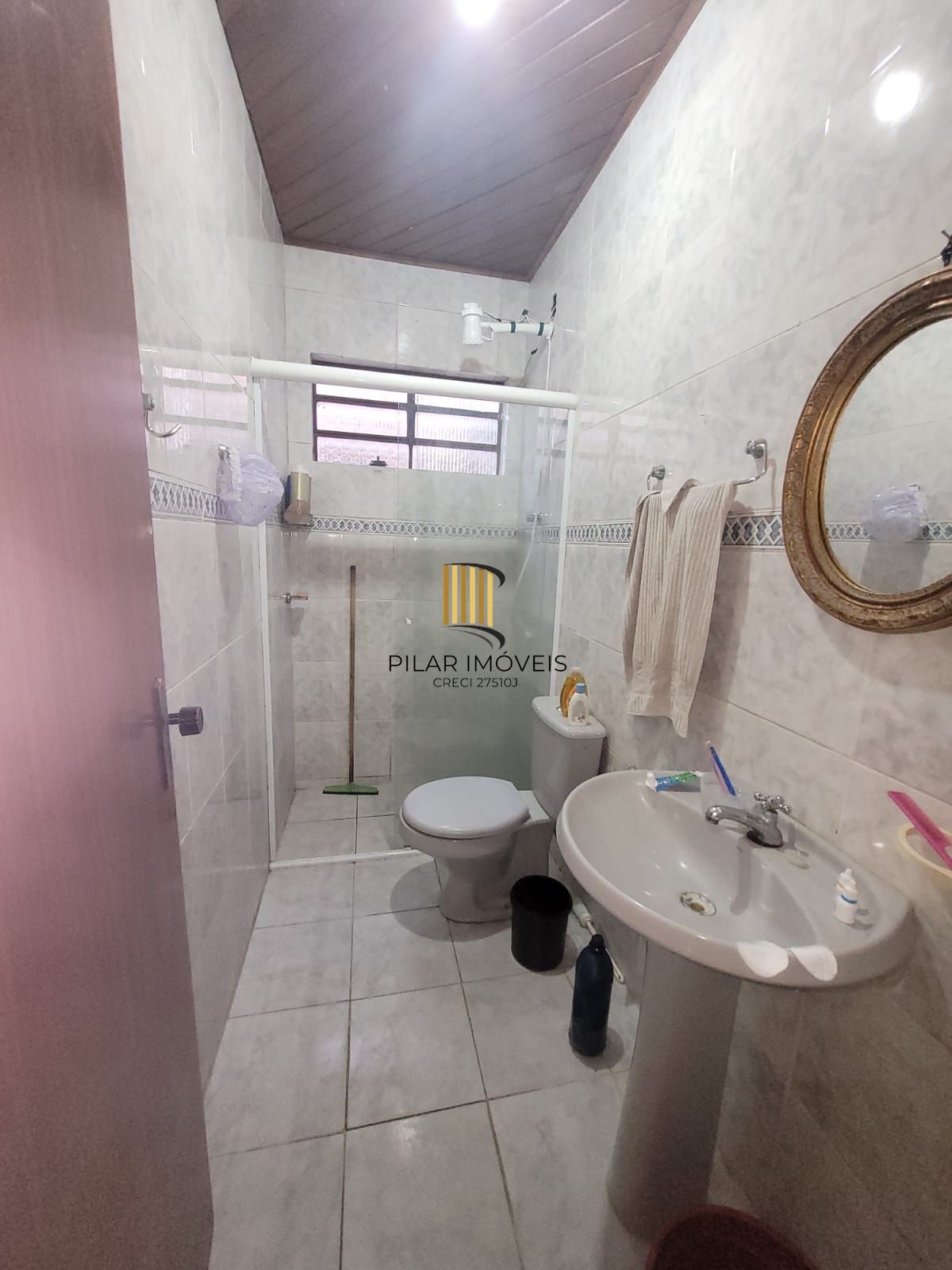 Casa 1 dormitório no bairro Hípica