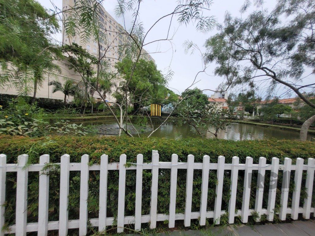 Casa de Condomínio 3 dormitórios no bairro Vila Nova