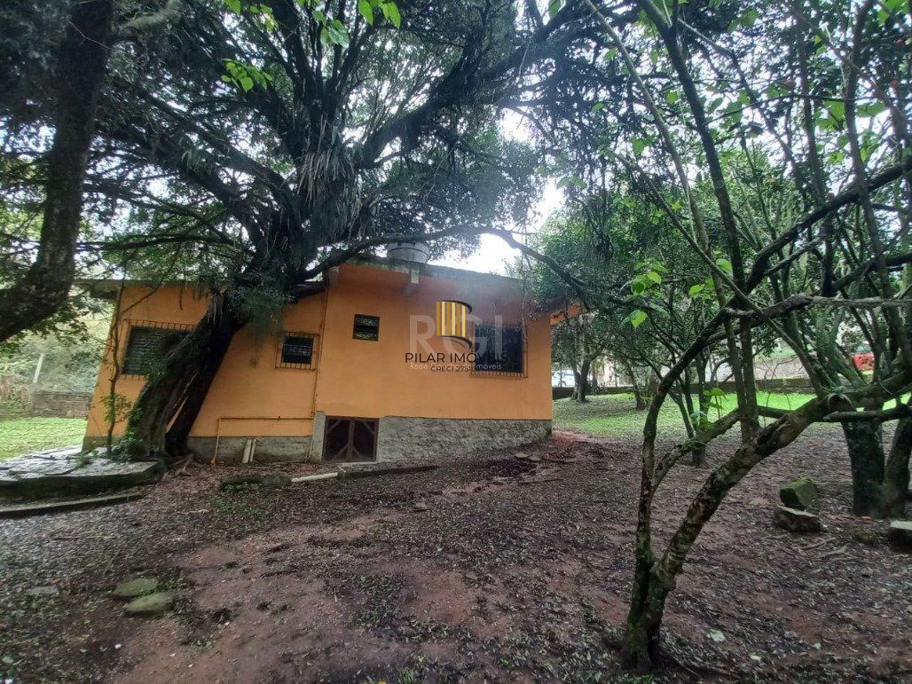 Casa para Venda - 140m², 2 dormitórios, sendo 1 suites, 2 vagas - São Lucas