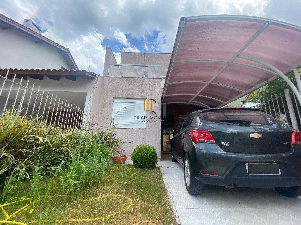 Casa 3 Dormitório(s) Bairro Hípica