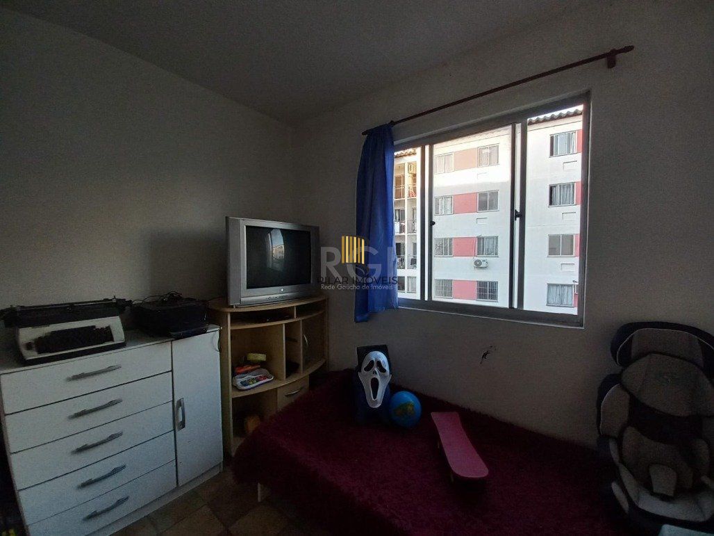 Apartamento para Venda - 46m², 2 dormitórios, 1 vaga - Restinga