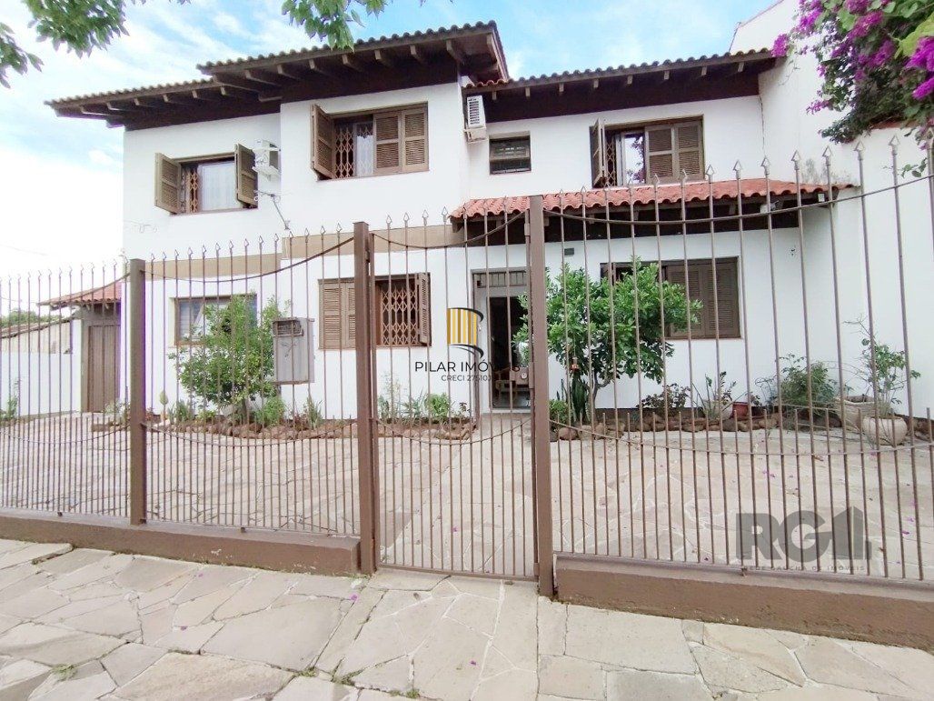 Casa 3 Dormitório(s) Bairro Espirito Santo