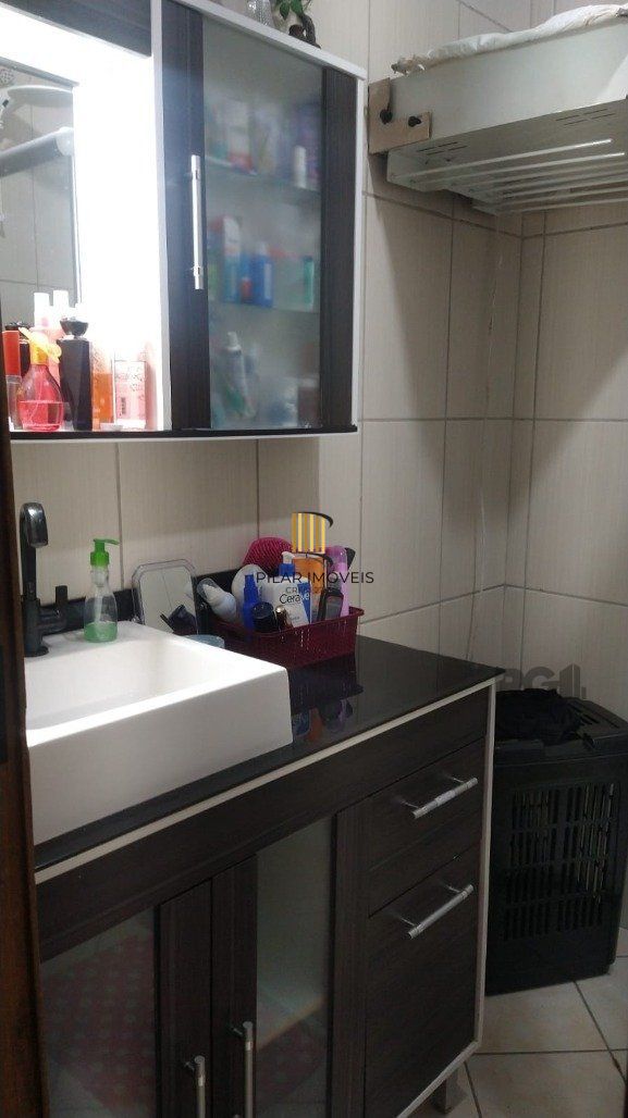 Casa 2 Dormitório(s) Bairro Hípica