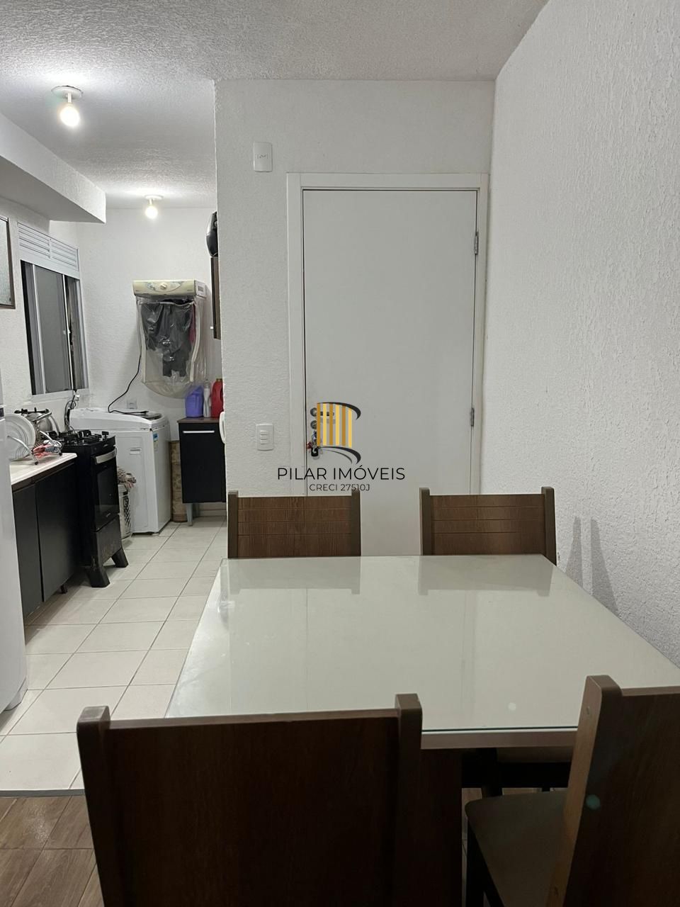 Apartamento 2 dormitórios no bairro Restinga