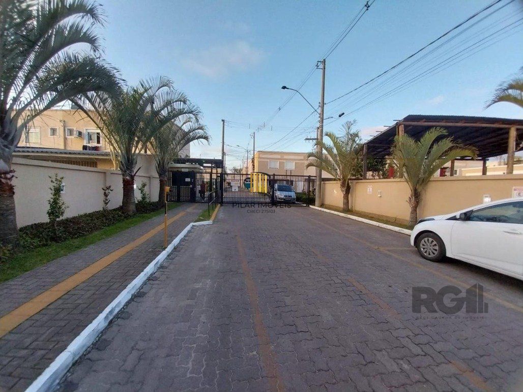 Casa de Condomínio 2 dormitórios no bairro Restinga