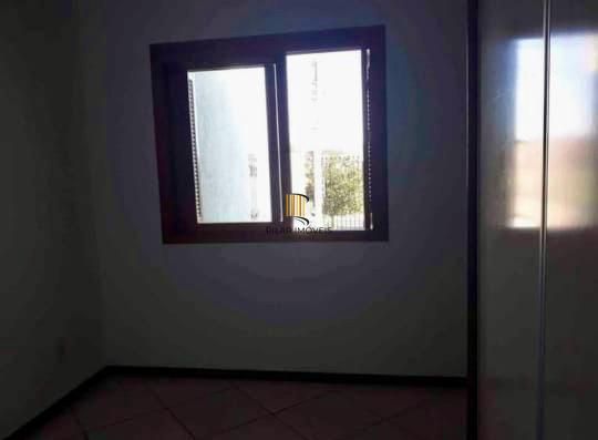 Casa 3 dormitórios no bairro Hípica