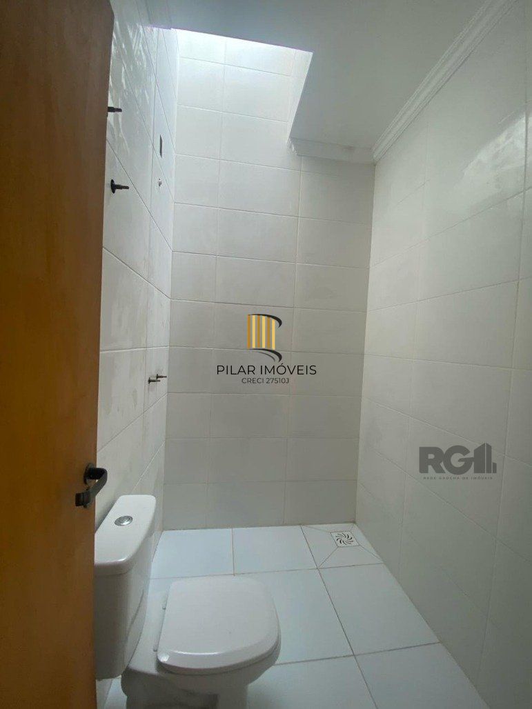 Sobrado para Venda - 80m², 2 dormitórios, sendo 2 suites, 1 vaga - Hípica