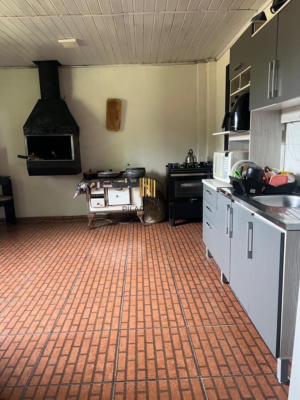 Sítio 2 dormitórios no bairro Lomba do Pinheiro