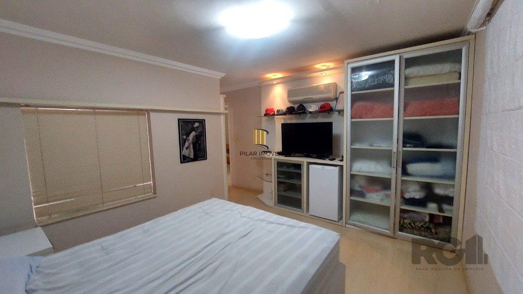 Casa 4 dormitórios no bairro Espírito Santo