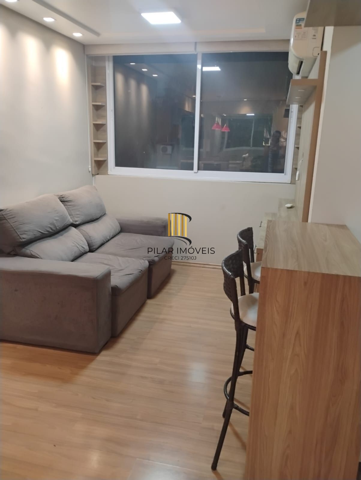 Apartamento 2 dormitórios no bairro Cavalhada