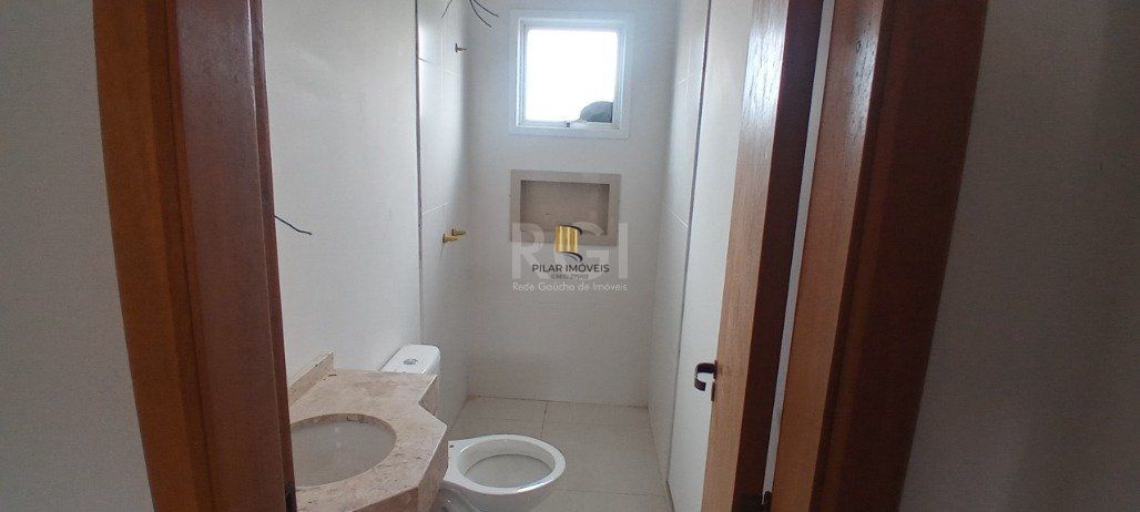 Sobrado 2 Dormitório(s) Bairro Hípica