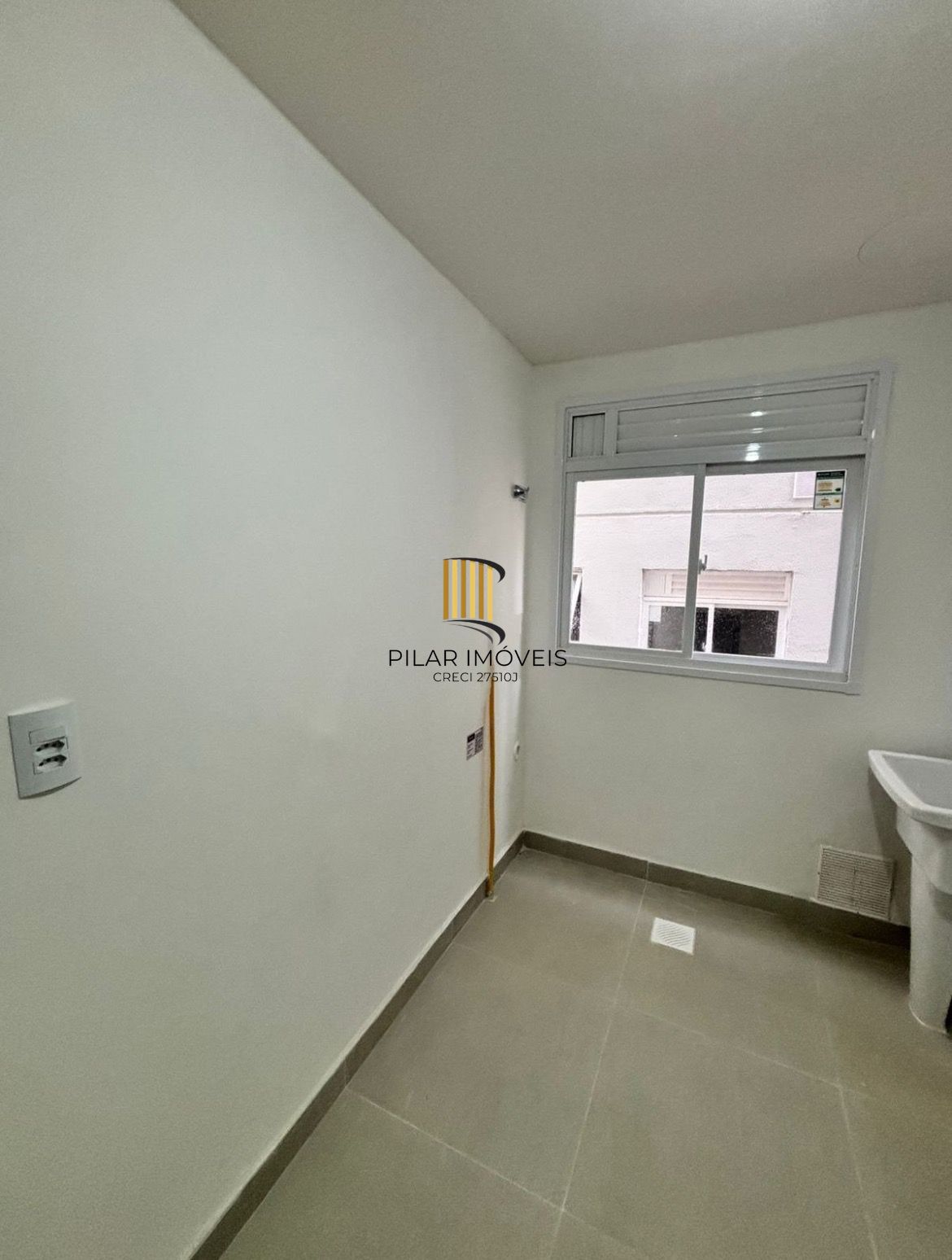 Apartamento 2 dormitórios no bairro Lomba do Pinheiro