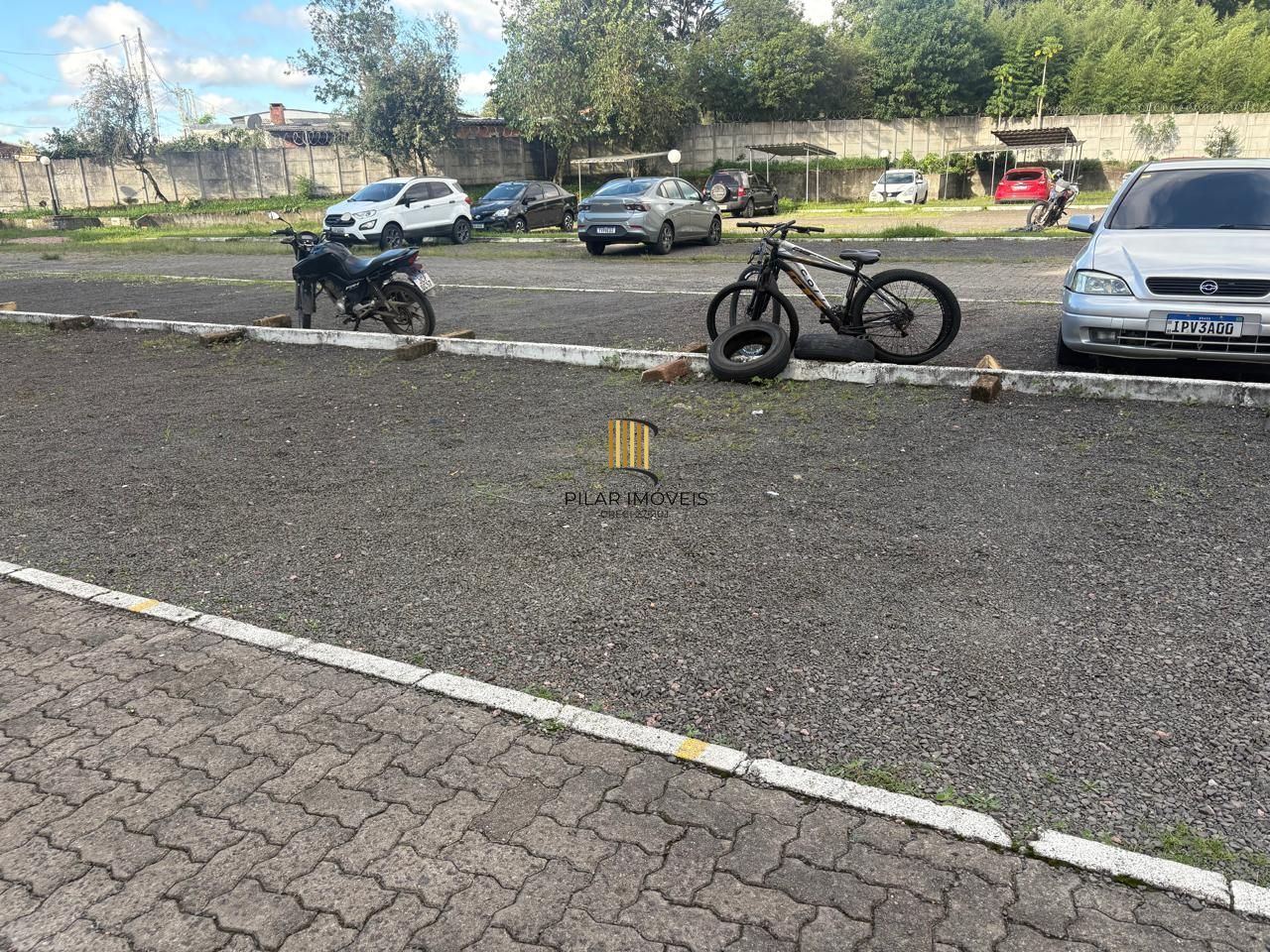 Apartamento 2 dormitórios no bairro Restinga