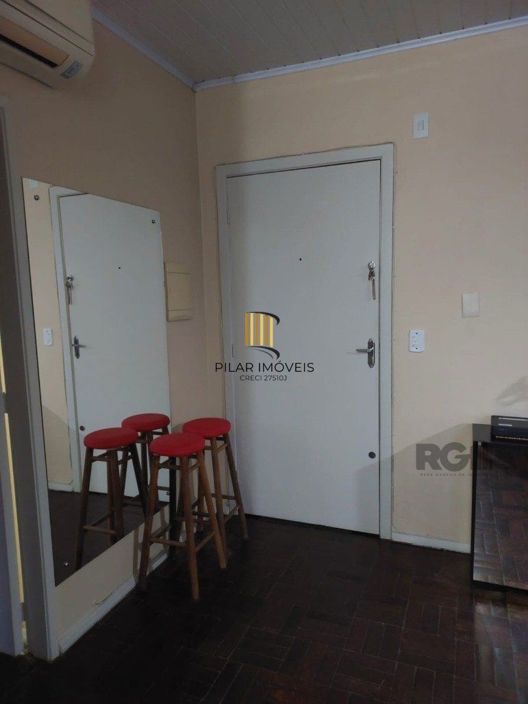 Apartamento 1 Dormitório(s) Bairro Floresta