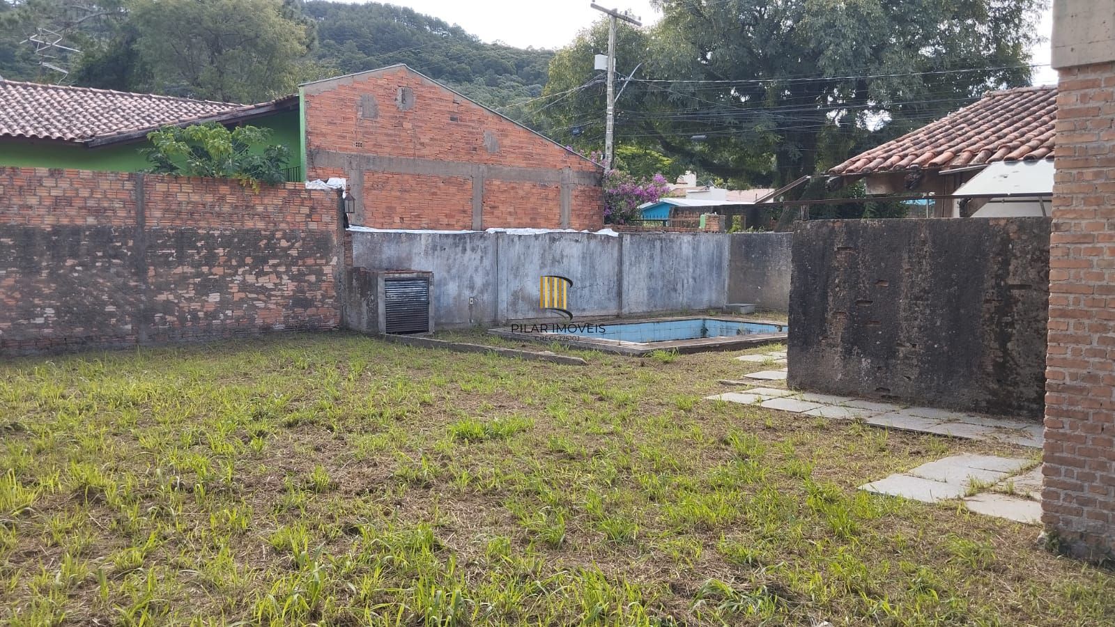 Casa 3 dormitórios no bairro Aberta dos Morros