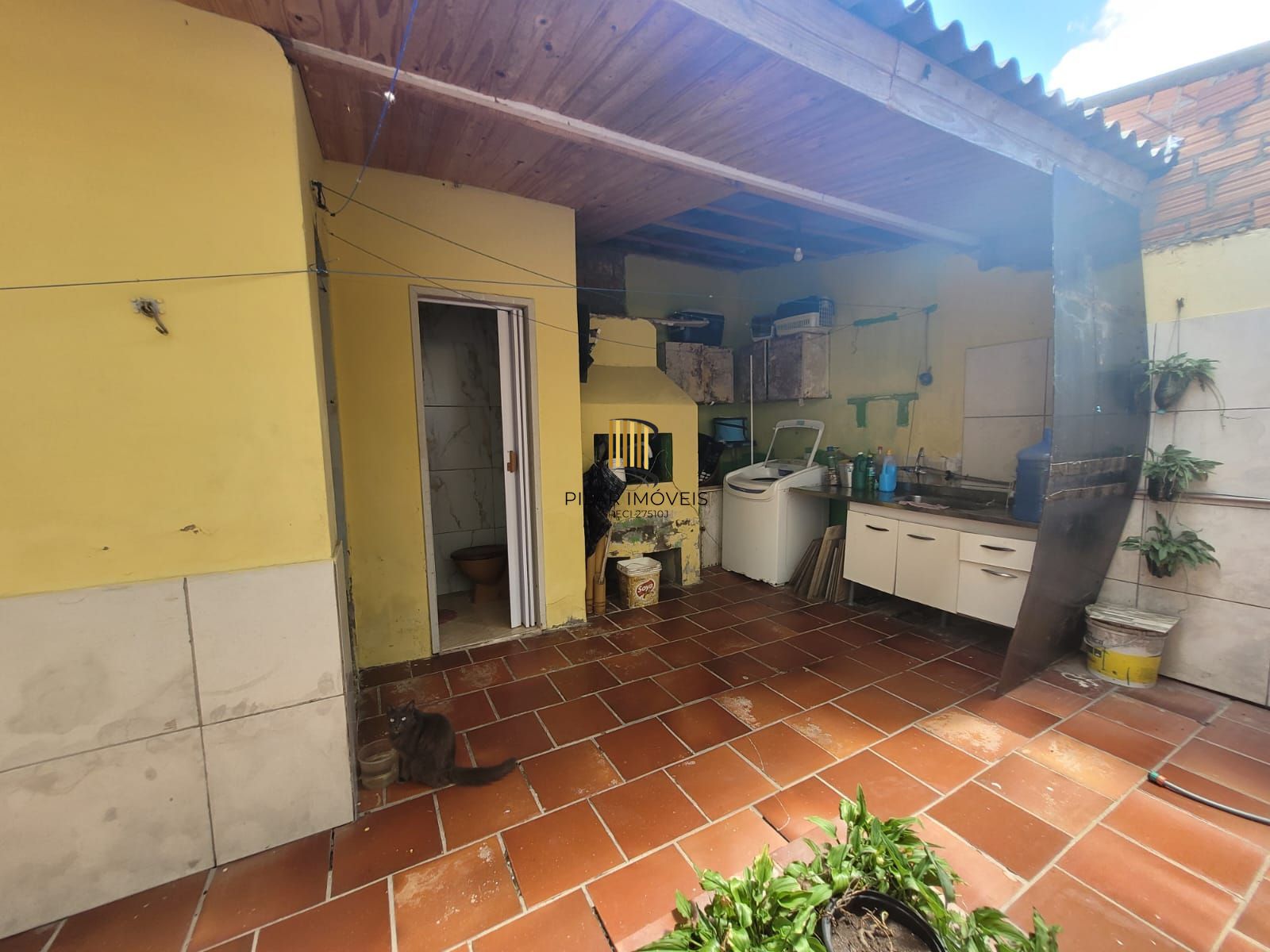 Casa 3 dormitórios no bairro Restinga