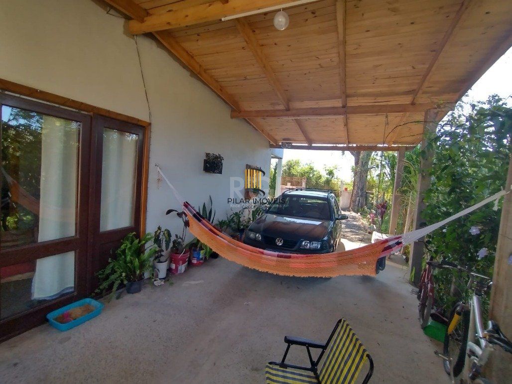 Casa 2 Dormitório(s) Bairro Lami