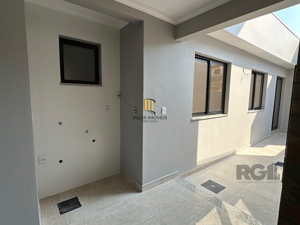 Casa 3 Dormitório(s) Bairro Hípica