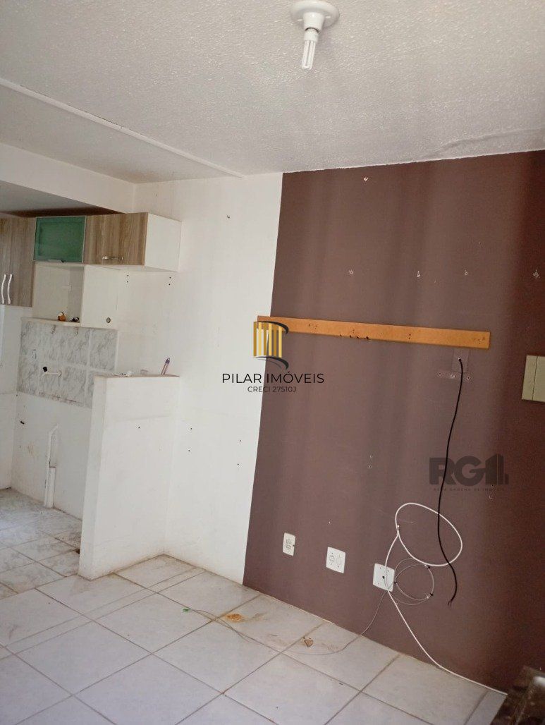 Apartamento 2 Dormitório(s) Bairro Restinga