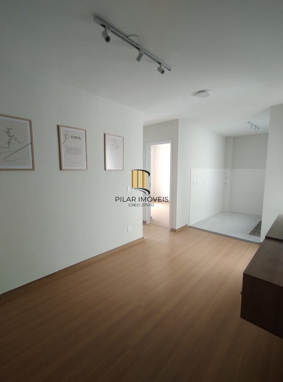Apartamento 2 dormitórios no bairro Restinga