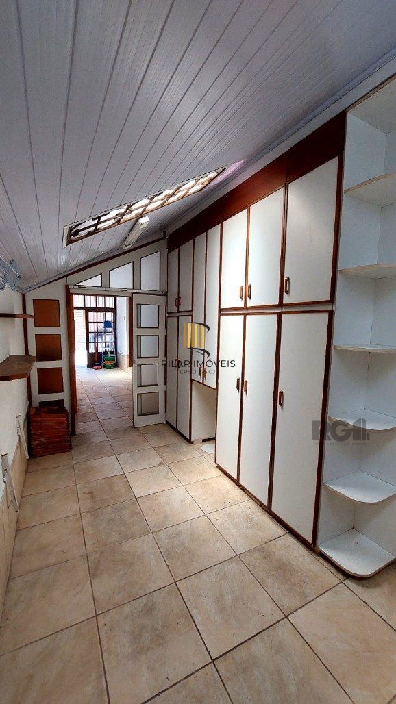 Casa de Condomínio 3 dormitórios no bairro Glória