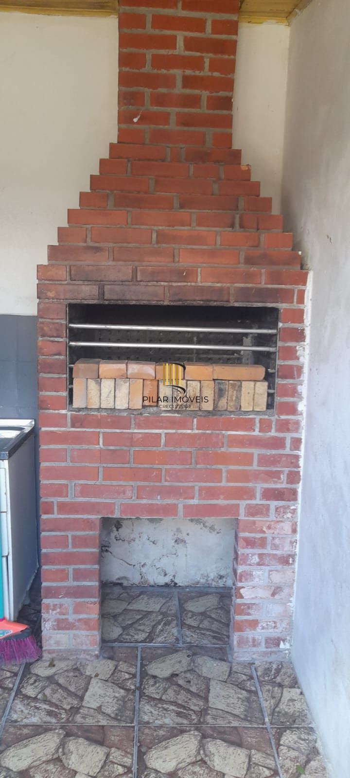 Casa 2 dormitórios no bairro Hípica