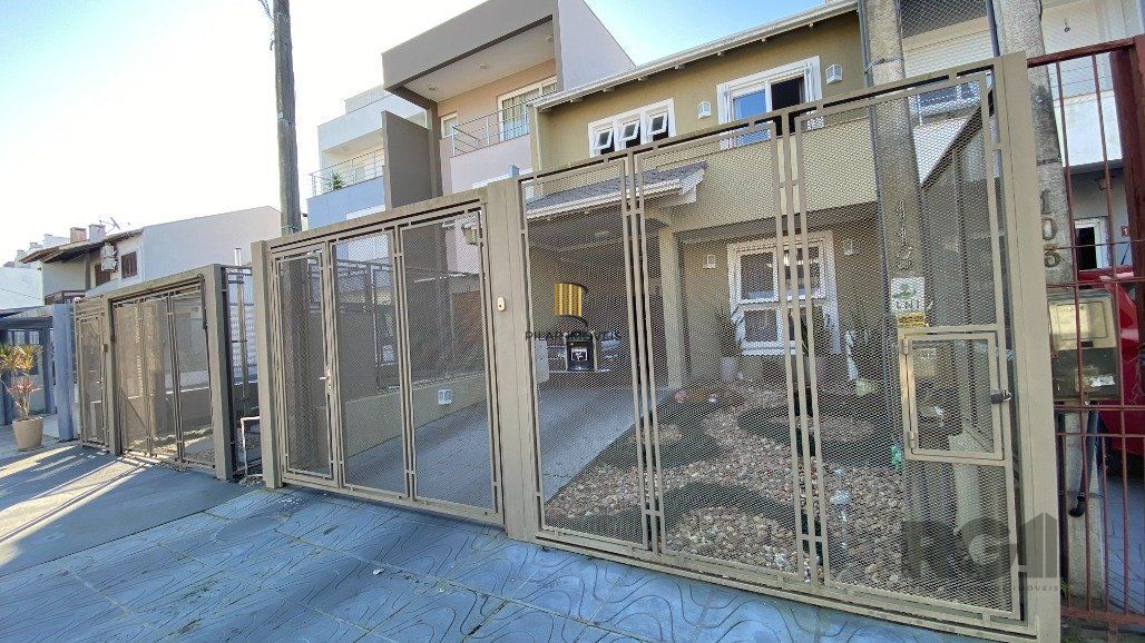 Casa 3 Dormitório(s) Bairro Hípica