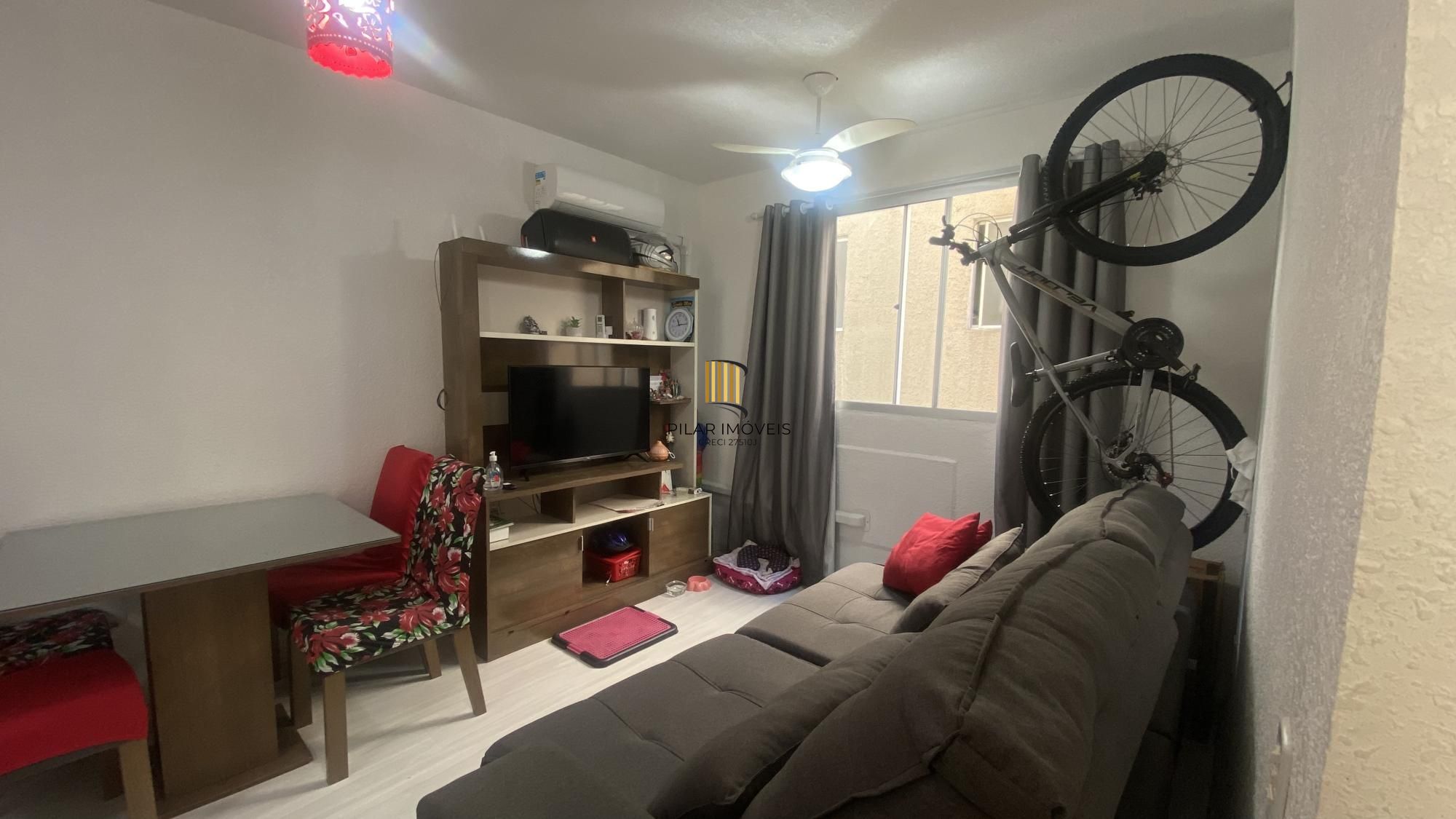 Apartamento 2 dormitórios no bairro Cavalhada