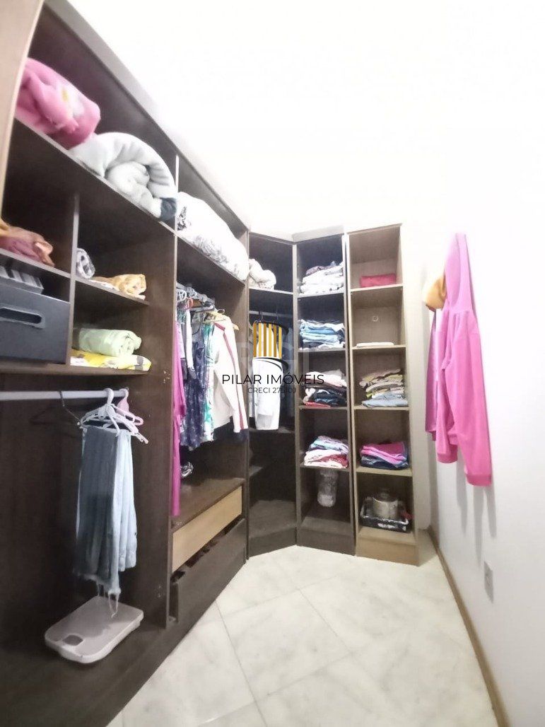 Casa 4 Dormitório(s) Bairro Espirito Santo