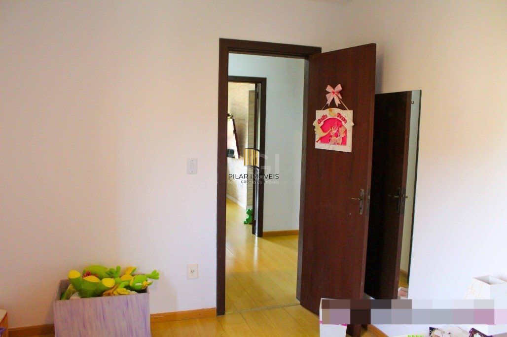 Sobrado para Venda - 266m², 3 dormitórios, sendo 1 suites, 2 vagas - Ipanema