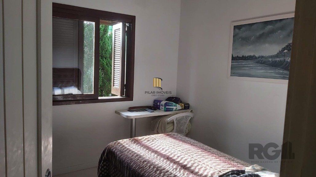 Casa 4 Dormitório(s) Bairro Torres