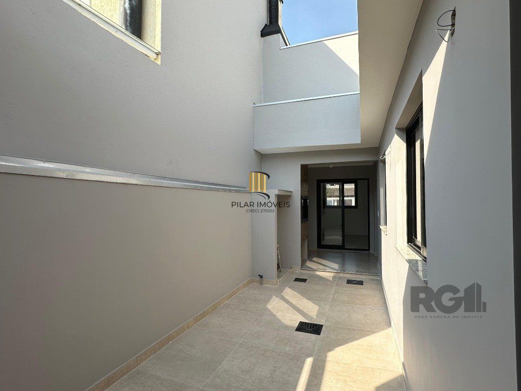 Casa 3 Dormitório(s) Bairro Hípica