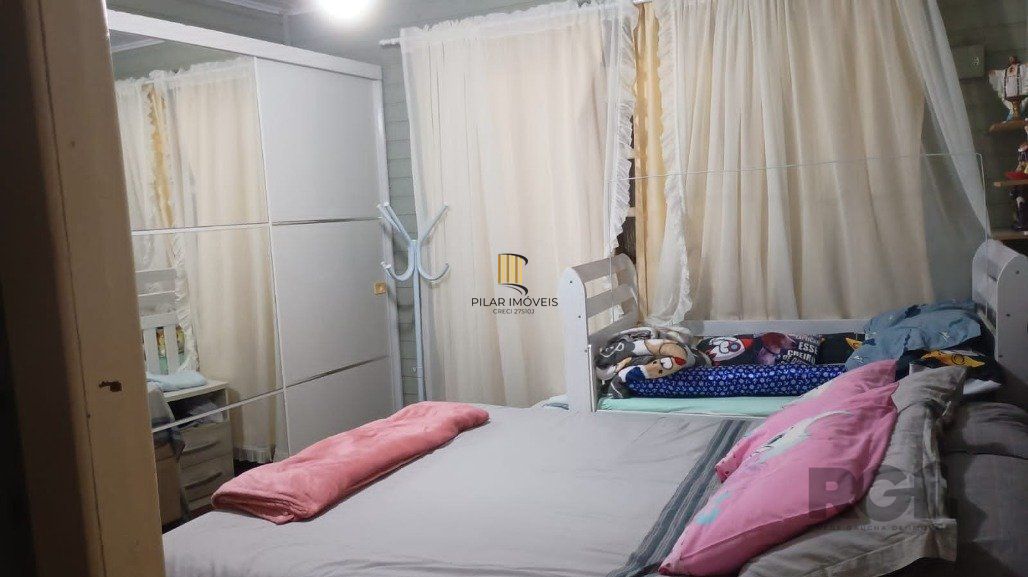 Casa 2 dormitórios no bairro Ponta Grossa