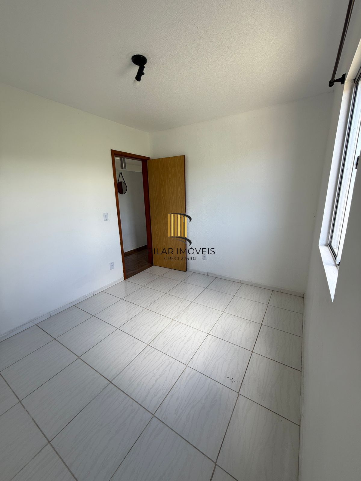 Apartamento 2 dormitórios no bairro Restinga