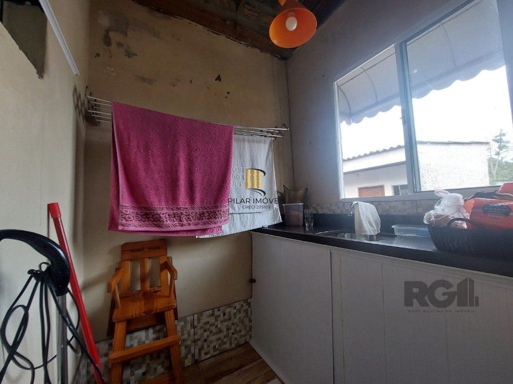 Casa 3 Dormitório(s) Bairro Restinga