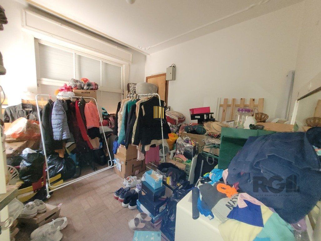Casa 8 dormitórios no bairro Menino Deus