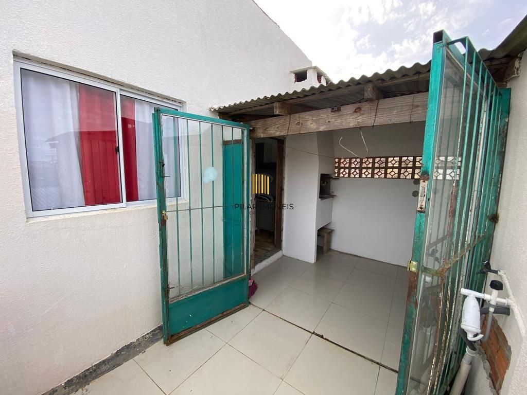 Casa 3 dormitórios no bairro Hípica