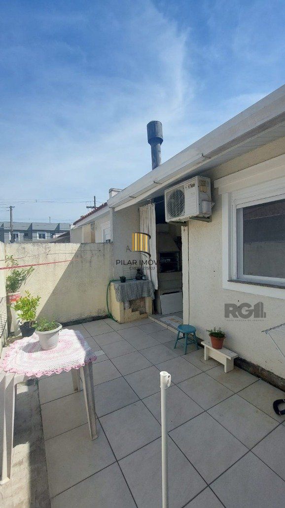 Casa Condominio 2 Dormitório(s) Bairro Hípica