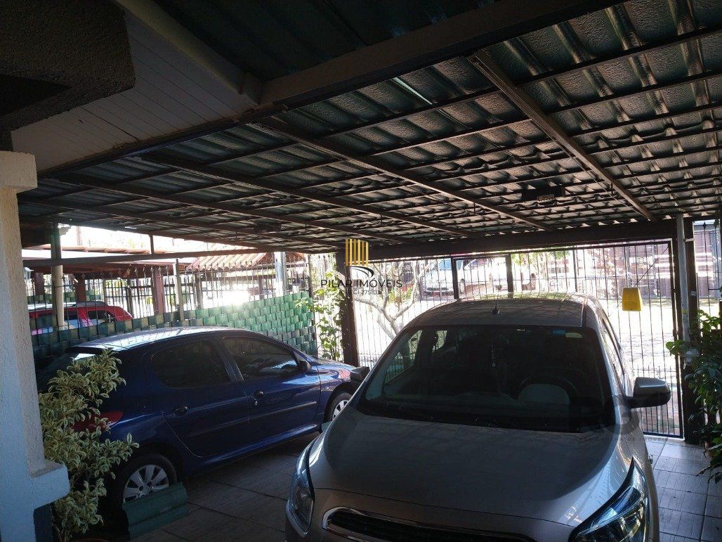 Casa 2 Dormitório(s) Bairro Hípica