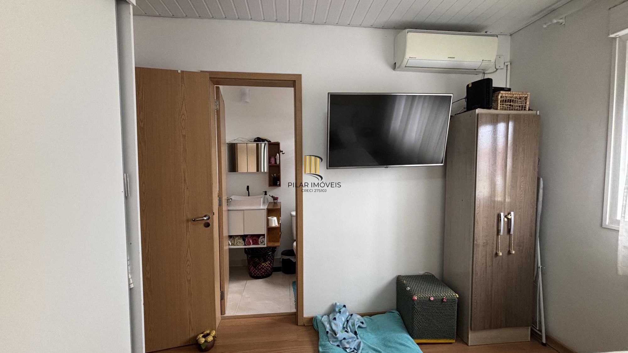 Casa de Condomínio 3 dormitórios no bairro Hípica