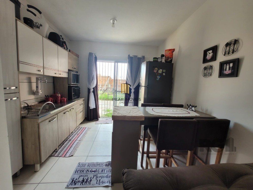 Casa 2 dormitórios no bairro Restinga