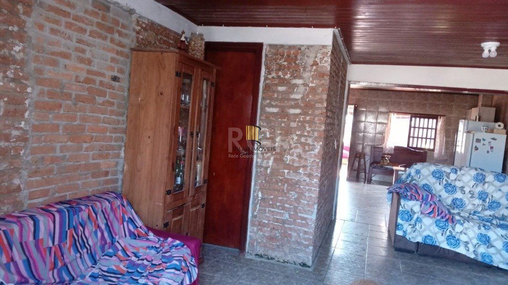Casa para Venda - 400m², 3 dormitórios, Ponta Grossa
