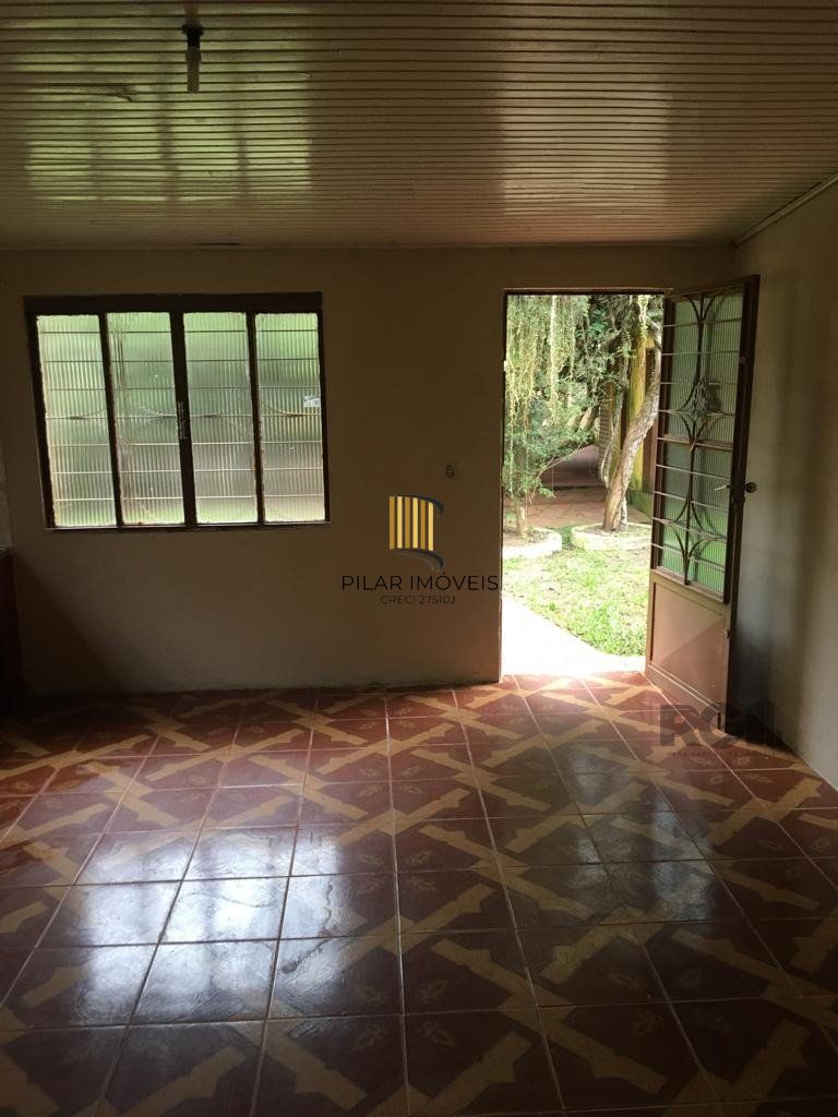 Casa 2 Dormitório(s) Bairro Lami